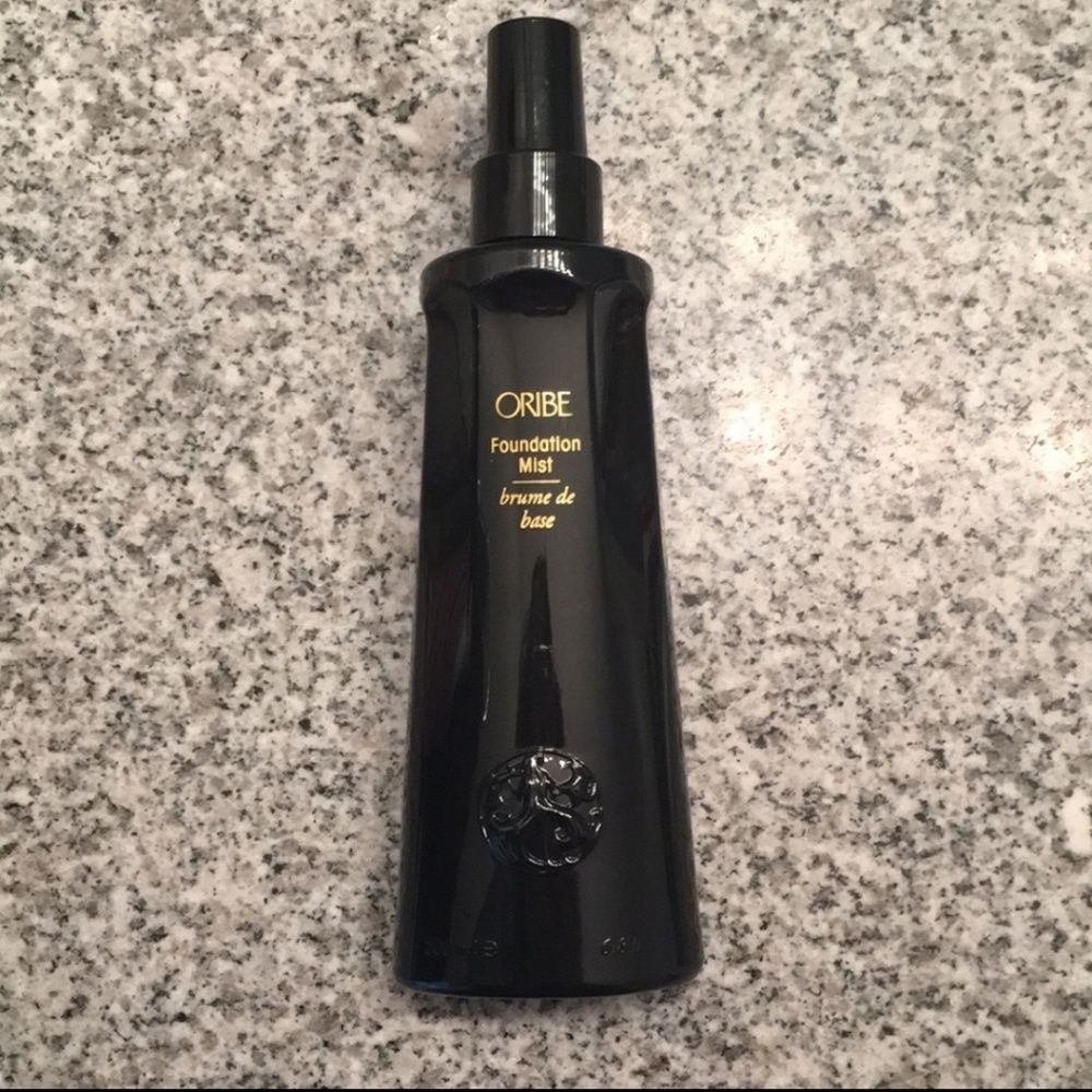 Oribe-Foundation Mist